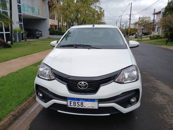 TOYOTA ETIOS 1.5 X PLUS SEDAN 16V FLEX 4P MANUAL TOYOTA ETIOS 1.5 X PLUS SEDAN 16V FLEX 4P MANUAL